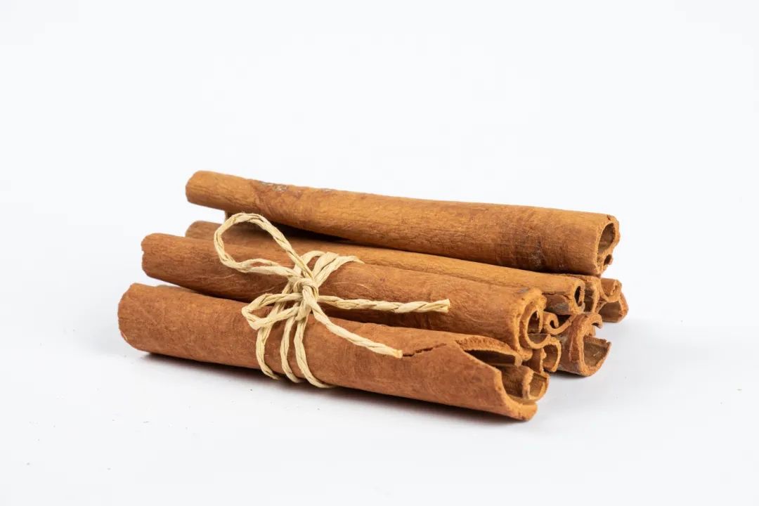 Pharmacist's Insights: The Series on 'Cinnamon'