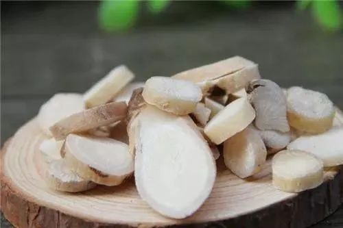 Traditional Chinese Medicine: Bai Shao (White Peony)