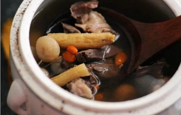 Understanding Chinese Medicinal Herbs: Can Dang Shen Replace Ren Shen?