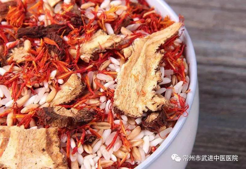 The Efficacy and Functions of Honghua (Safflower)
