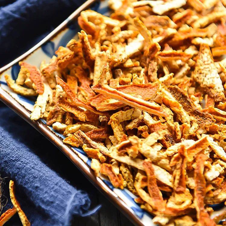 Managing Qi Deficiency and Fluid Loss During the Dog Days of Summer with Two Renowned Formulas: Qing Shu Yi Qi Decoction for Qi Enhancement and Heat Clearance!