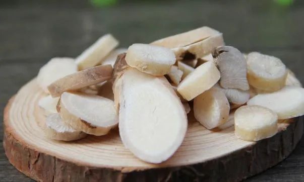 The Therapeutic Use of Bai Shao in Treating Various Spasmodic Pain