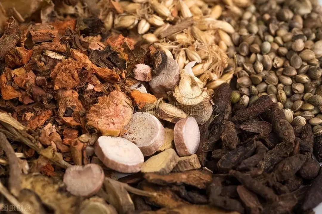 Traditional Chinese Medicine: Spleen Qi Deficiency, Excess Dampness, and Phlegm? Which Type Are You? A Doctor Shares a Summary of Spleen Deficiency Formulas