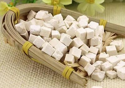 One of the Top Ten Chuan Medicinal Herbs: Fu Ling (Poria)