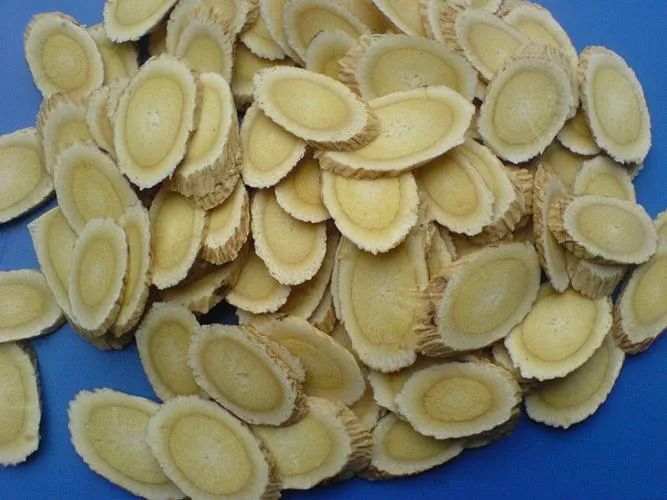 Astragalus and One Treasure: A Natural Immunity Booster for October! Stabilizes Three Highs, Nourishes Qi and Activates Blood, Keeping You Healthy!