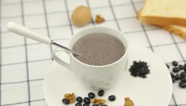 Food Therapy Over Medicinal Supplements: 12 Health Foods You Should Know