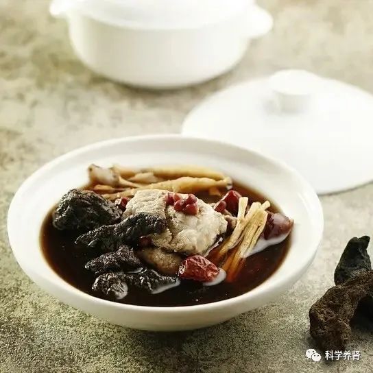 The Efficacy and Uses of Shudi Huang: A Guide to Nourishing Essence and Marrow with Dietary Recommendations and Precautions