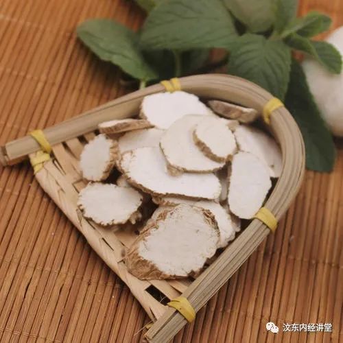 Understanding Wind-Cold Common Cold in Traditional Chinese Medicine