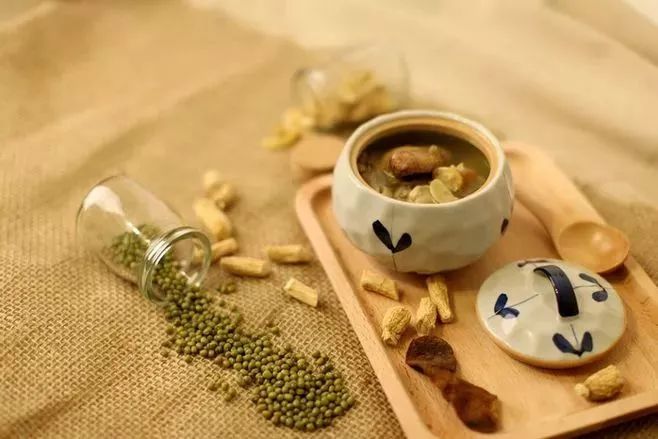 Traditional Chinese Medicine Dietary Therapy