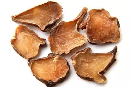 The Efficacy and Functions of Fu Zi: Reviving Yang, Supporting Fire, and Dispelling Cold