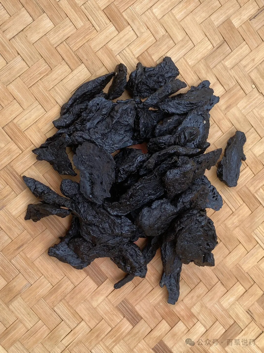 Understanding Shudi: A Traditional Chinese Herb for Nourishing Yin and Blood