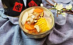 Delicious Recipes for Strengthening the Spleen, Moistening the Lungs, Nourishing the Kidneys, and Generating Fluids: Nourishing Vegetarian Soups!