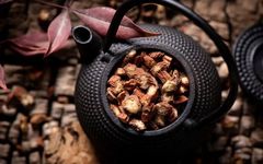 What Are the Dietary Restrictions for Danshen? How Much Should You Consume Daily?