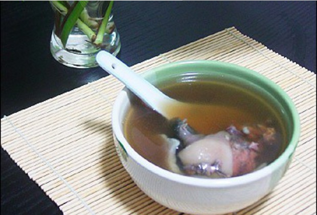 Got Dampness? 20 Recipes for Damp-Removing Soups That Nourish Yin, Tonify Qi and Blood, Support the Lungs, and Strengthen Essence, Suitable for All Ages
