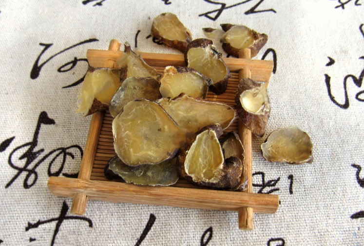 Aconite's Potent Role in Warming Yang: Short-Term Benefits vs. Long-Term Depletion of Yang Qi