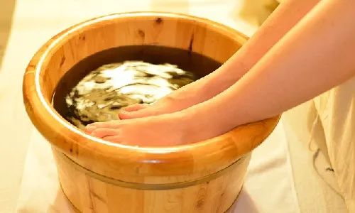 Eliminating Dampness for Health: Summer Wellness Tips