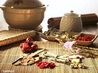 What Are Blood-Enriching Herbs and Formulas in Traditional Chinese Medicine?