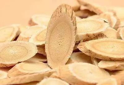Is Astragalus Beneficial for Kidney Disease Patients?