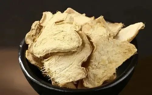 Traditional Chinese Medicine University | The Hidden Benefits of Dried Ginger