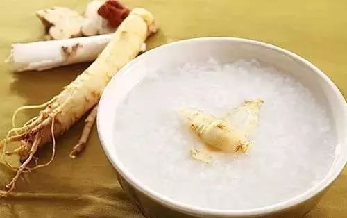 The Premier Qi-Boosting Herb: Astragalus for Infusions and Soups to Nourish Qi and Blood!