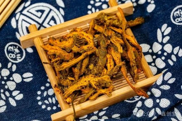 The Efficacy and Functions of Lian Qiao (Forsythia Suspensa)