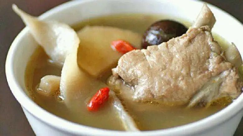 10 Nourishing and Health-Promoting Soup Recipes in TCM