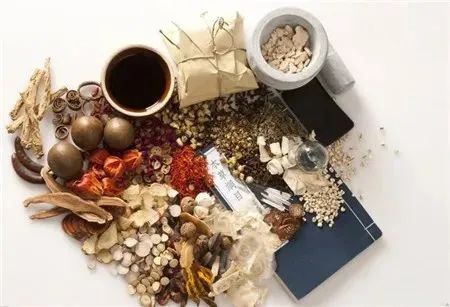 The First Formula for Activating Blood and Resolving Stasis in Traditional Chinese Medicine