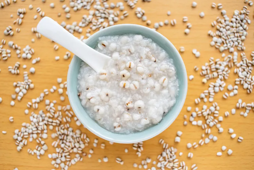 The Efficacy and Usage of Coix Seed (Yi Yi Ren)
