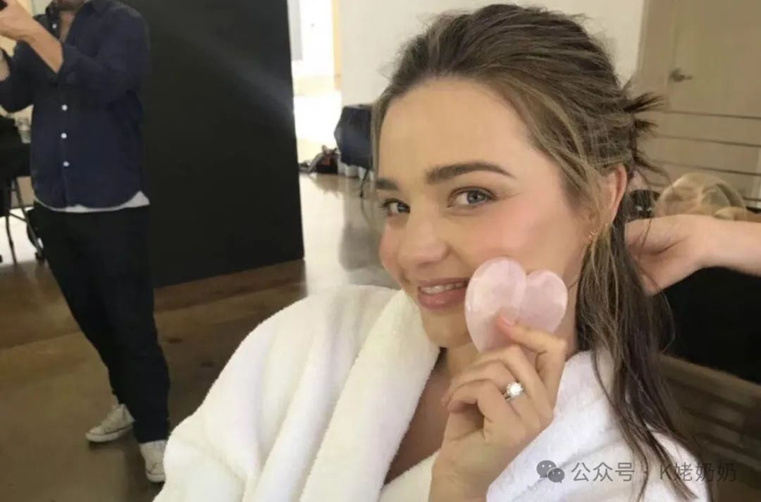 The Revival of Gua Sha: A Trend Among Celebrities and Its Ancient Wisdom