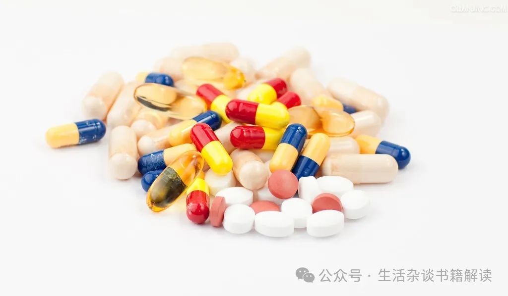 Unveiling the Huangdi Neijing: Why Do Six Excesses First Harm the Body's Surface? Understand These to Protect Your Family's Health!