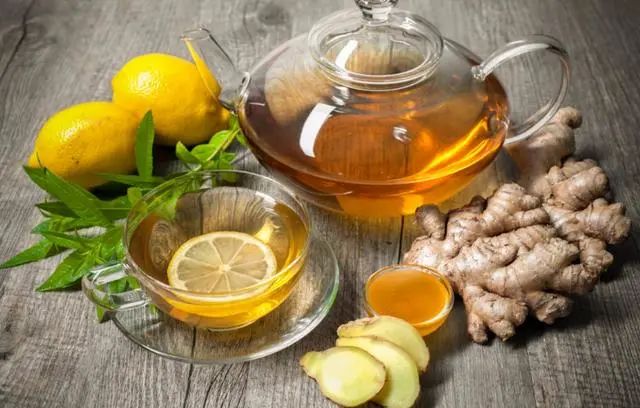 The Differences Between Dried Ginger and Fresh Ginger: What You Should Know