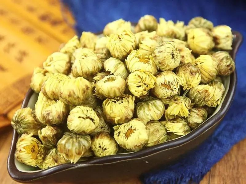 The Perfect Partner for Honeysuckle: Brew Together for a Clean Liver and Improved Sleep Quality