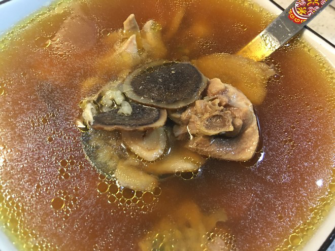 Suffering from Lower Back Pain? These Six Medicinal Dishes Can Help
